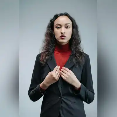 成梅雅